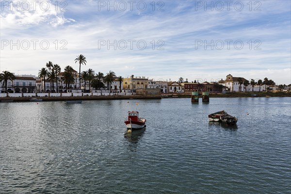 River Rio Guadalete in the evening, El Puerto de Santa Maria, Costa de la Luz, Andalusia, Spain, Europe