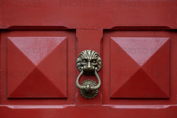 Door knocker on a red front door, Roscoff, Finistere, Brittany, France, Europe