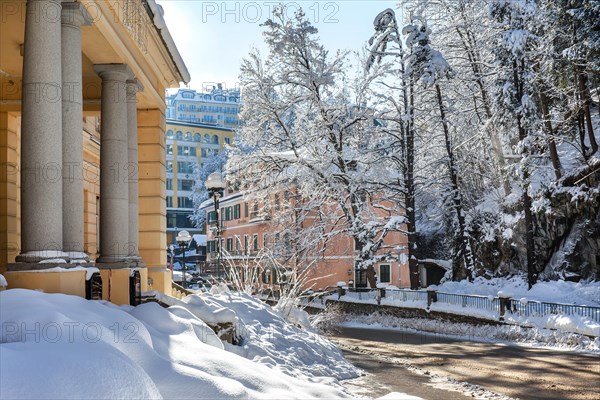 Winter main street in the town centre with hotels, Bad Gastein, Gastein Valley, Hohe Tauern National Park, Salzburg province, Austria, Europe