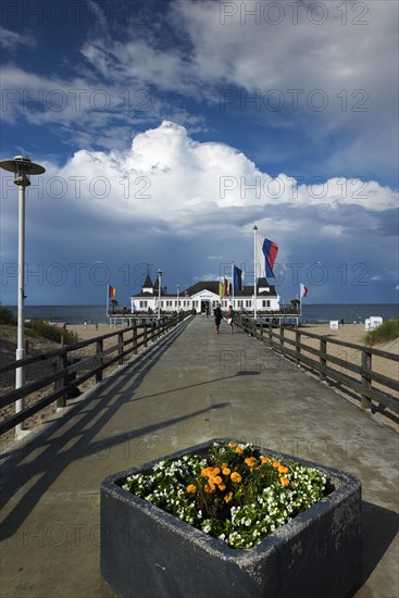 Pier at the lido of Ahlbeck, travel, summer holiday, tourism, Baltic Sea, Baltic Sea coast, lido, lido, holiday, summer holiday, weather, cloudy, sun, cloud, Usedom, Mecklenburg.Vorpommern, Germany, Europe