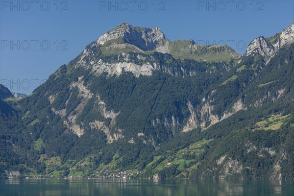 Building on Lake Lucerne with Uri Rotstock and Gitschen, Canton Uri, Switzerland, Building, Lake Lucerne, Uri, Switzerland, Europe