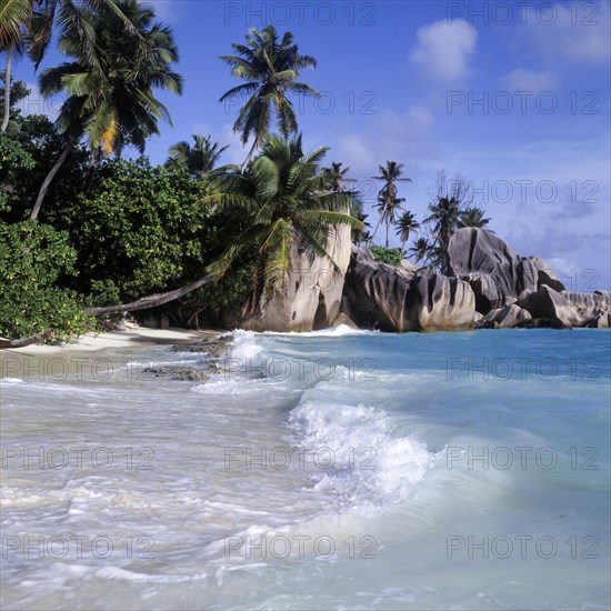 Granite rocks on Anse Source a Jean beach, La Digue, Seychelles, Indian Ocean, Africa