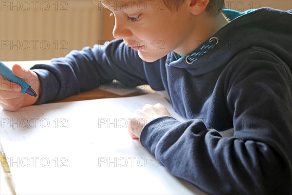 Symbolic image of primary school pupils