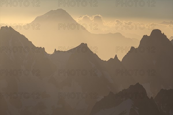 Mountain peak with glacier at sunrise, Mont Blanc massif, French Alps, Chamonix, France, Europe