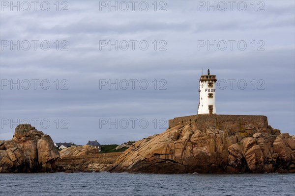 Phare du Paon, peacock lighthouse, Ile de Brehat, Cotes d'Armor department, Brittany, France, Europe