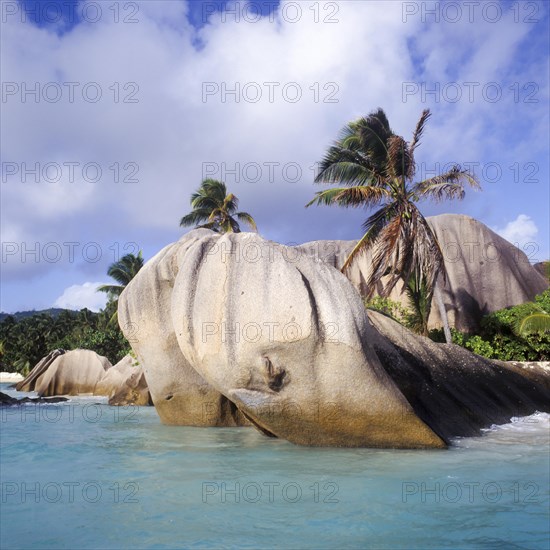 Granite rocks on Anse Source a Jean beach, La Digue, Seychelles, Indian Ocean, Africa