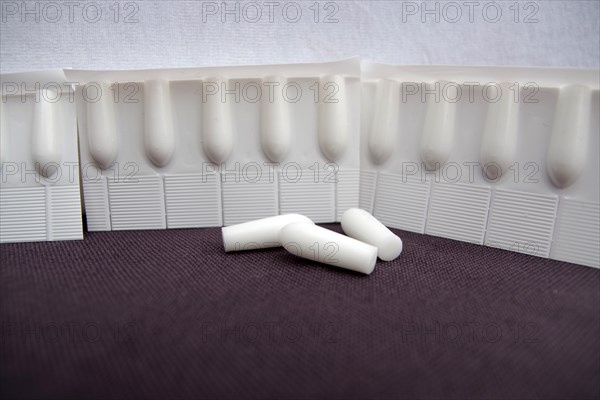 Suppositories, plastic moulds, laboratory, suppositories, production, pharmacy, In pharmacies, suppositories are produced with disposable moulds