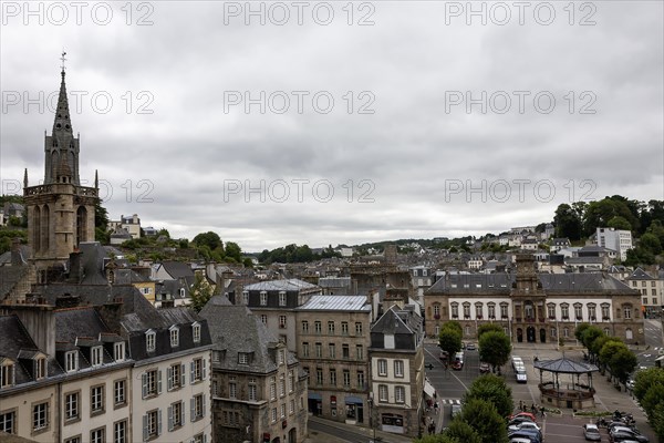 Town view of Morlaix in the north of the Departement Finistere, Brittany, France, Europe