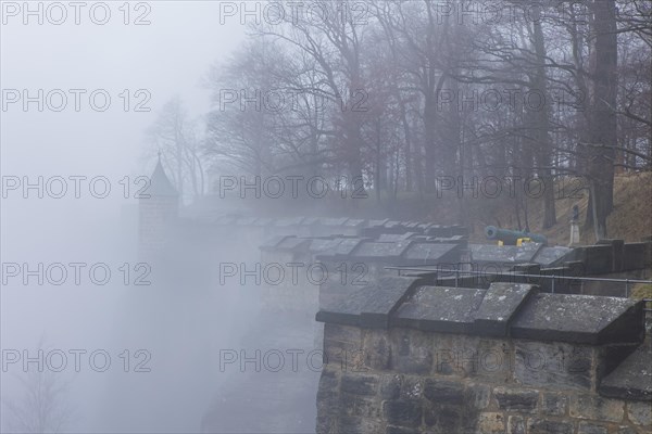 Winter atmosphere at the mountain fortress, Koenigstein, Saxony, Germany, Europe