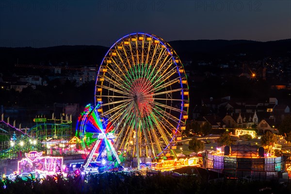 Night shot of the Bad Duerkheim sausage market 2023 The Bad Duerkheim sausage market takes place every year in September and is considered the largest wine festival in the world