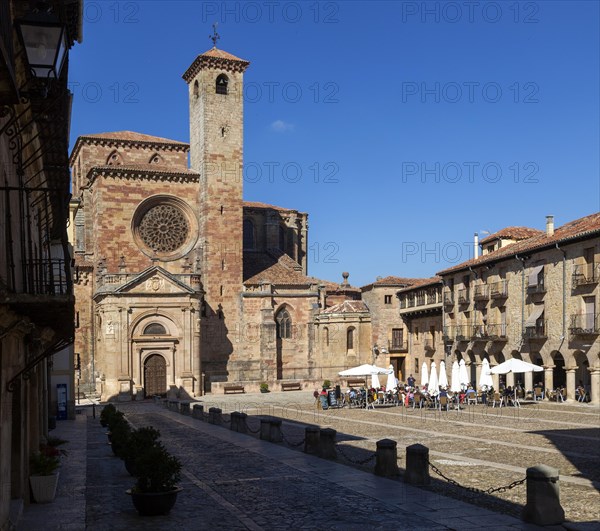 View from Plaza Mayor of cathedral church, Catedral de Santa Maria de Sigueenza, Siguenza, Guadalajara province, Spain, Europe