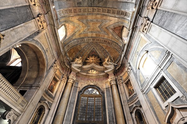 Interior view, Basilica da Estrela consecrated in 1790, burial place of Queen Maria I, Lisbon, Lisboa, Portugal, Europe