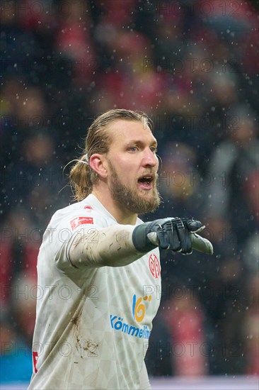 Football Bundesliga catch-up match Mainz 05-Union Berlin at the MEWA Arena in Mainz. Mainz goalkeeper Robin Zentner. Mainz, Rhineland-Palatinate, Germany, Europe