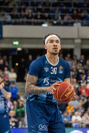 09.02.2024, easy Credit BBL, German Basketball League, Matchday 20) : MLP Academics Heidelberg against Basketball Lions Braunschweig (final score 76:94) . Free throw by Jeffrey Carroll (Heidelberg)