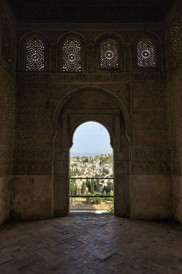 Palacio de Generalife, view through window, door with round arch, Mirador del Patio de la Acequia, oriental, Alhambra, Granada, Spain, Europe