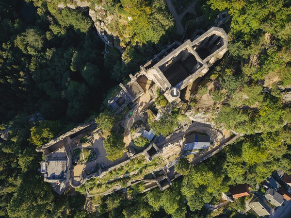 Oybin castle and monastery ruins in the Zittau Mountains, Oybin, Saxony, Germany, Europe