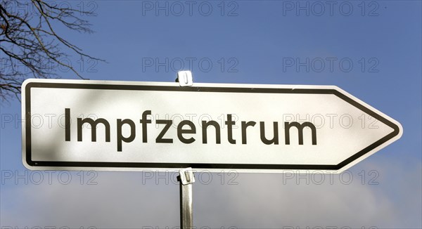 Sign for the vaccination centre, Rathenow, 14.04.2021