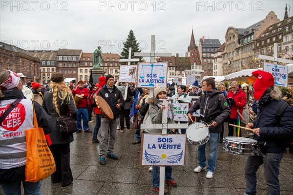 Strasbourg, France: Large demonstration for freedom against the corona measures and the vaccination pressure in France, Germany and other parts of Europe. The demonstration was organised by the peace initiative Europeansunited