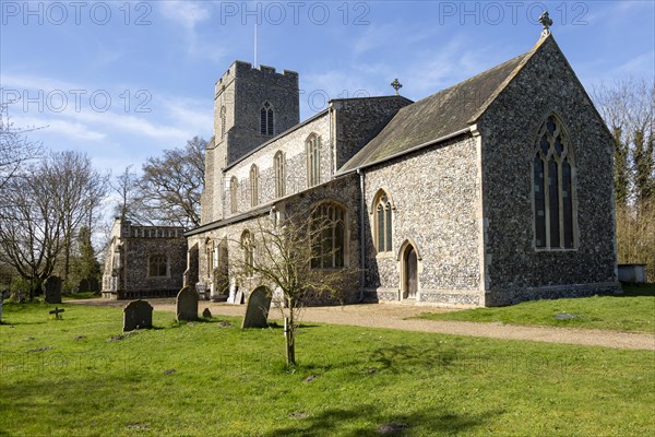 Village parish church of All Saints, Mendham, Suffolk, England, UK