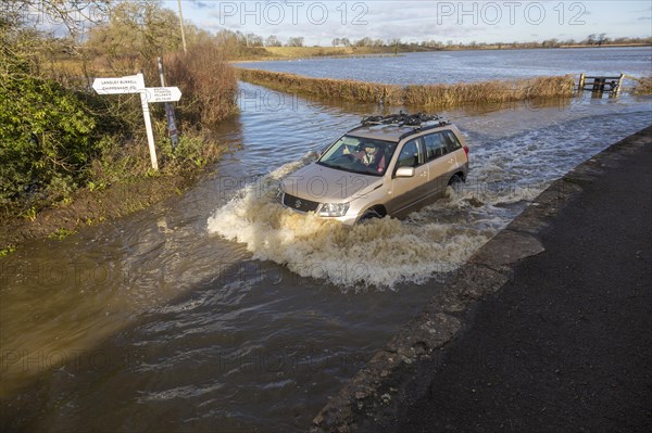Flooding of River Avon at Maud Heath's causeway, Kellaways, Wiltshire, England, UK 24/12/20