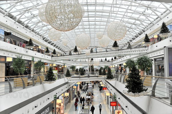 Centro Vasco da Gama shopping centre, Lisbon, Portugal, Europe