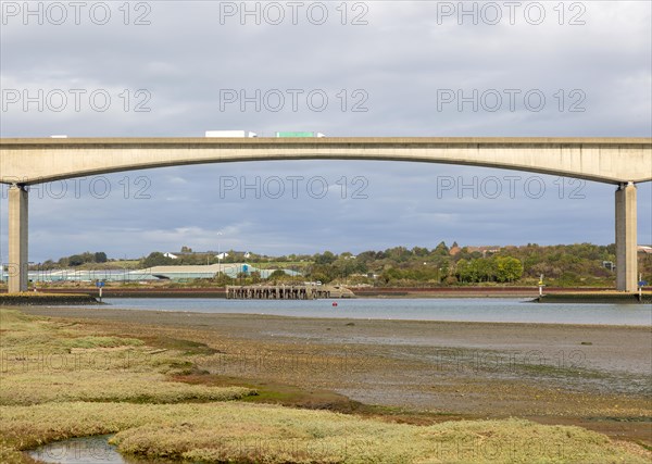 Central span Orwell Bridge, crossing River Orwell, Ipswich, Suffolk, England, UK