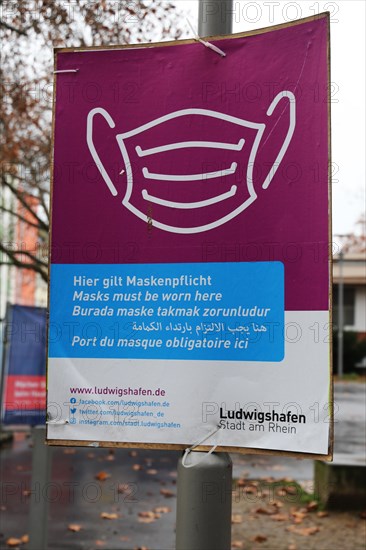 Sign indicating the masked pilgrimage in the city centre of Ludwigshafen (Rhineland-Palatinate)