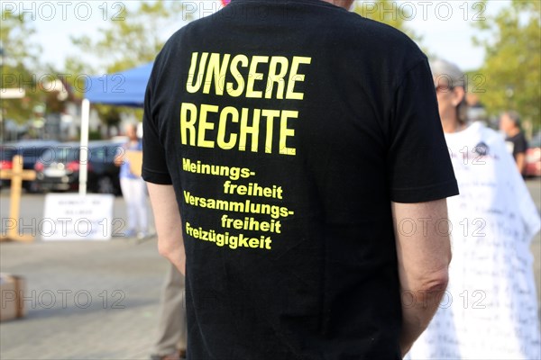 Monday demonstration against the corona measures in Bad Duerkheim under the motto Talking together, finding common ground