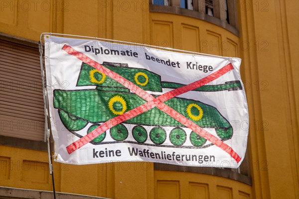 Demonstration in Landau, Palatinate: The demonstration was directed against the government's planned corona measures. There were also calls for peace negotiations instead of arms deliveries and effective measures to curb inflation