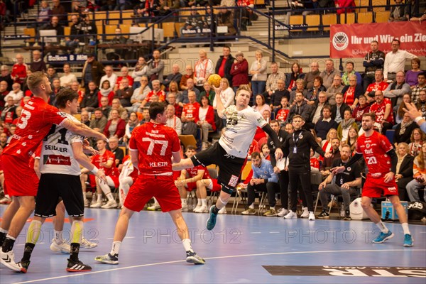 Match scene Eulen Ludwigshafen against HC Elbflorenz 2006 (2. Handballbundesliga, final score 31:29)