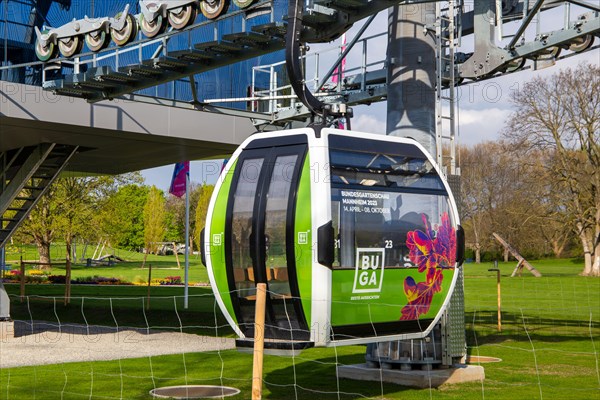 BUGA (Federal Garden Show) Mannheim 2023: The cable car connects the two exhibition grounds Luisenpark and Spinelli Park with each other