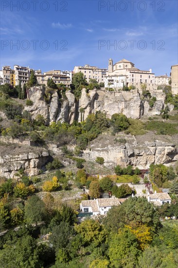 Historic buildings on cliff of river gorge, Rio Huecar, Cuenca, Castille La Mancha, Spain, Europe