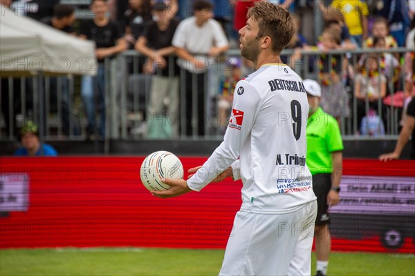 Fistball World Championship from 22 July to 29 July 2023 in Mannheim: At the end of the preliminary round, Germany won 3:0 sets against Italy and finished the preliminary round group A as the winner as expected. Here in the picture: Nick Trinemeier from TSV Pfungstadt