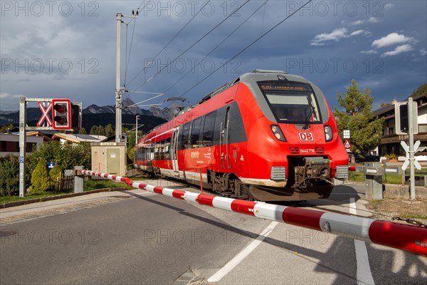 The Werdenfelsbahn, a local train operated by Deutsche Bahn, in Seefeld, Tyrol. The Werdenfelsbahn runs from Munich to Innsbruck