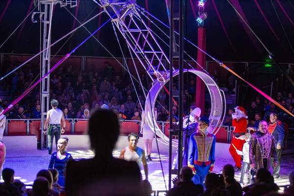 Ludwigshafen 24.12.2023: Performance of the Ludwigshafen Christmas Circus on Christmas Eve