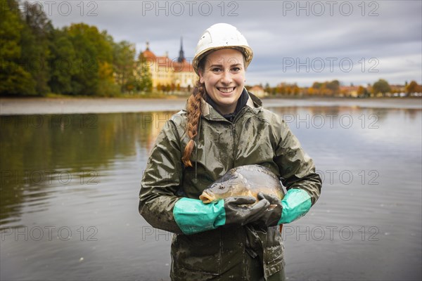 Fish and forest festival, fishing in the Moritzburg castle pond