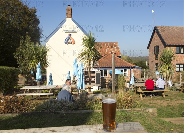 The Eels' Foot Inn, Eastbridge, Suffolk, England, UK