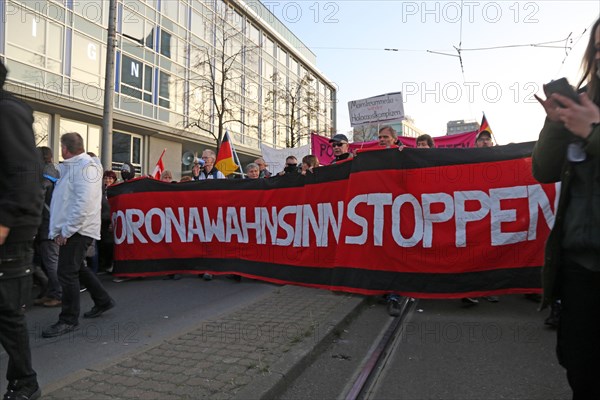 Large demonstration in Leipzig against the federal government's corona policy