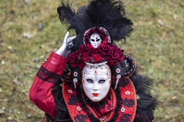 Hallia Venezia masks costumes carnival costume carnival travel photo travel photography worth seeing sight atmosphere atmospheric historical carnival Schwaebisch Hall colourful colourful