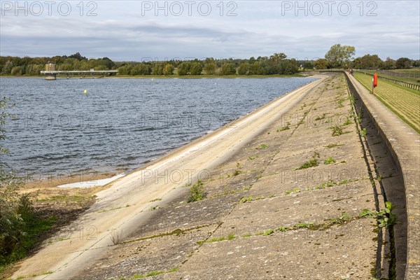 Alton Water reservoir lake, Suffolk, England, UK dam at Stutton