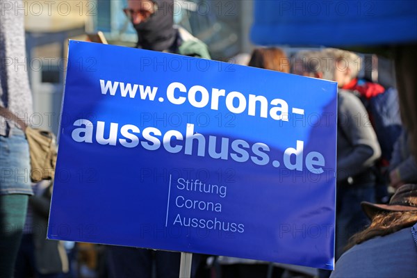 Large demonstration in Leipzig against the federal government's corona policy