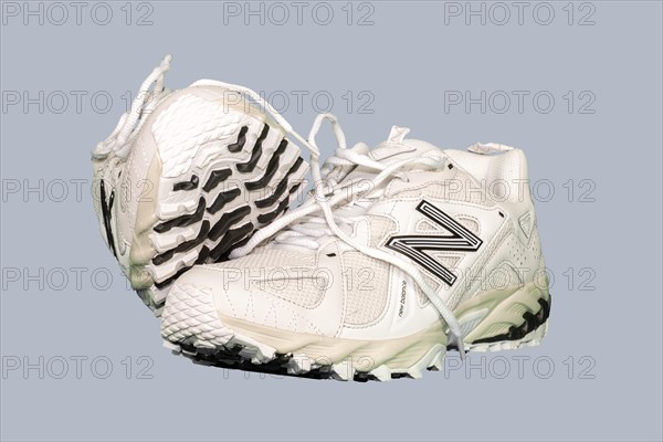 Sneakers released: New Balance 610