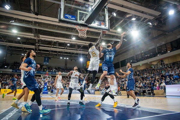 09.02.2024, easy Credit BBL, German Basketball League, Matchday 20) : Game scene MLP Academics Heidelberg against Basketball Lions Braunschweig (final score 76:94)