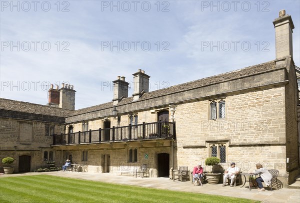 Sexey's hospital, almshouses and chapel founded by Hugh Sexey in 1638, Bruton, Somerset, England, UK