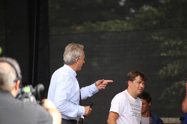 Major demonstration Berlin invites Europe - A celebration of peace and freedom Berlin 29 August 2020: Speech by Robert F. Kennedy Jr