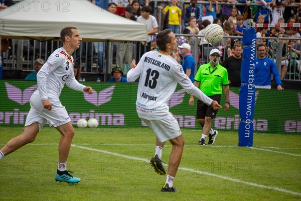 Fistball World Championship from 22 July to 29 July 2023 in Mannheim: At the end of the preliminary round, Germany won 3:0 sets against Italy and finished the preliminary round group A as the winner as expected. Pictured here: Tim Albrecht (13) and Philipp Hofmann (3)
