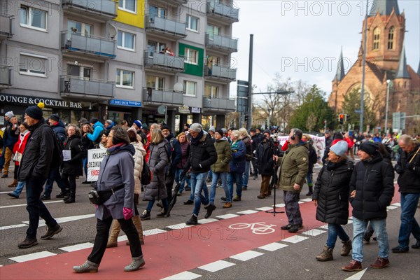 Karlsruhe, 10 December 2023: Large demonstration in favour of reappraisal of the coronavirus measures. A symbolic criminal complaint was filed against the members of the Bundestag who voted in favour of mandatory vaccination at the facilities