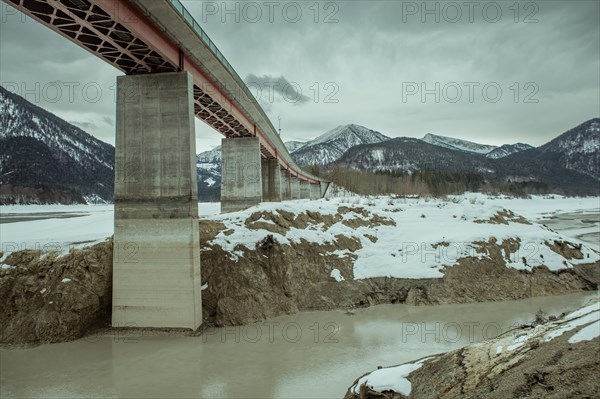 Low water level at the Sylvenstein reservoir in 2015, Fall, Upper Bavaria, Bavaria, Germany, Europe