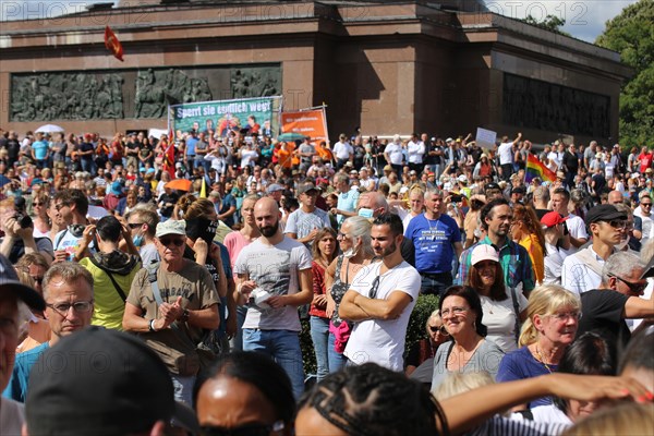 Major demonstration Berlin invites Europe - Festival for peace and freedom Berlin 29 August 2020