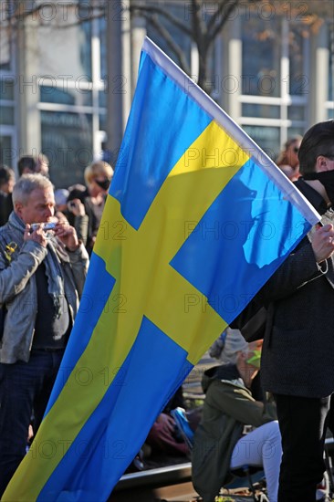 Large demonstration in Leipzig against the federal government's corona policy